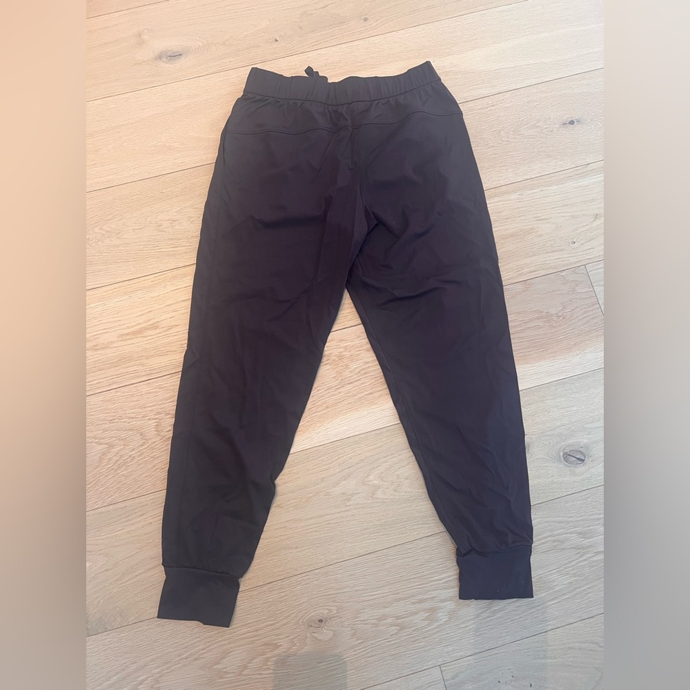 Santiny Deep Red Jogger Pants Size M - Picture 10 of 12